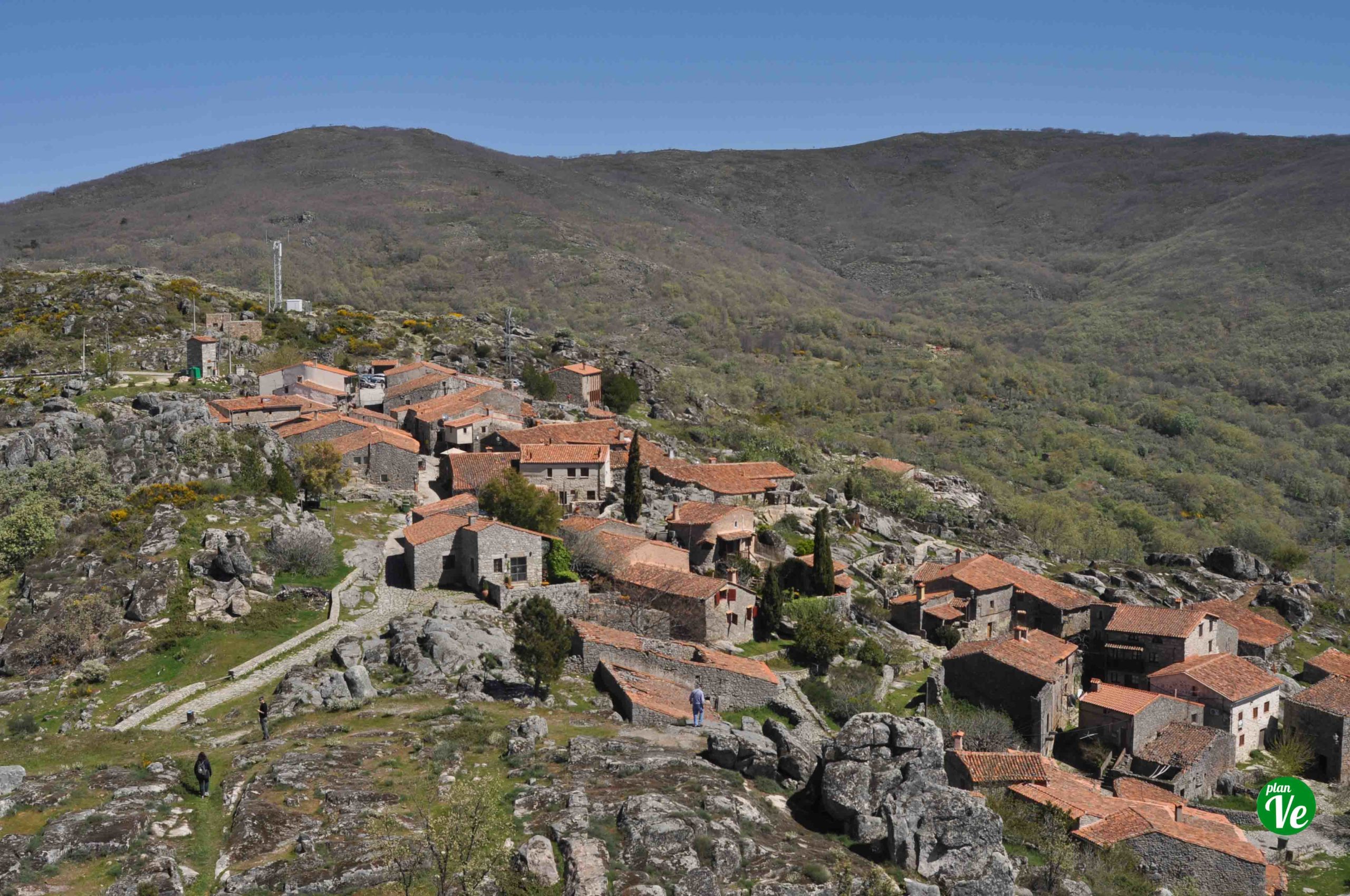 Aldea medieval de Trevejo con arquitectura tradicional